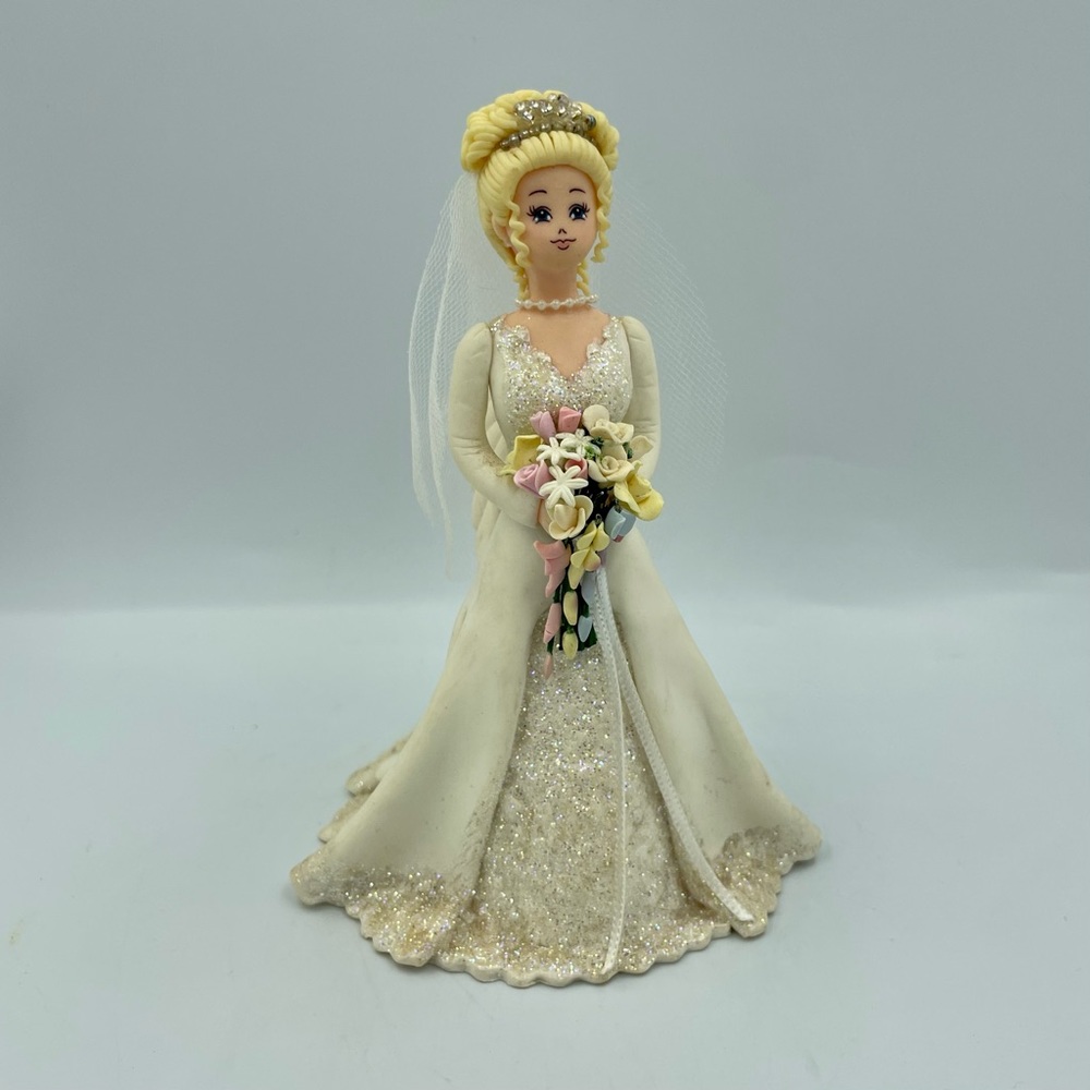 Carol Graziano Avon Kneeded Angels bride figure cake topper blonde wedding